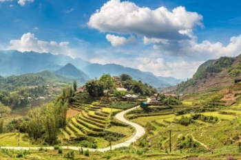 Sapa Vietnam : Adventure and Disconnection in the Mountain Wilderness